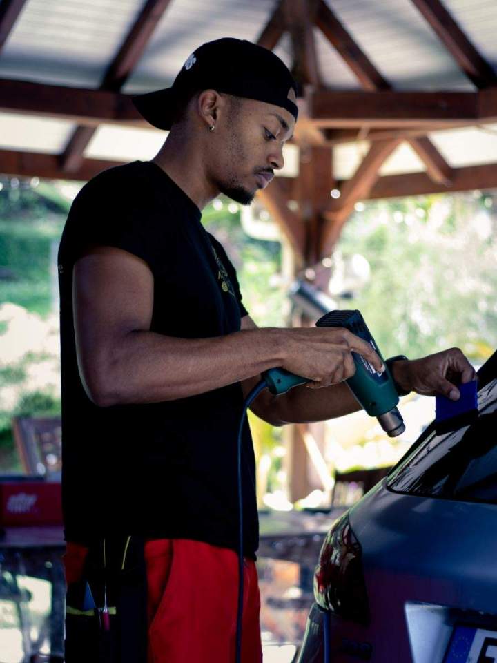 Fabrication d'enseigne publicitaire Martinique